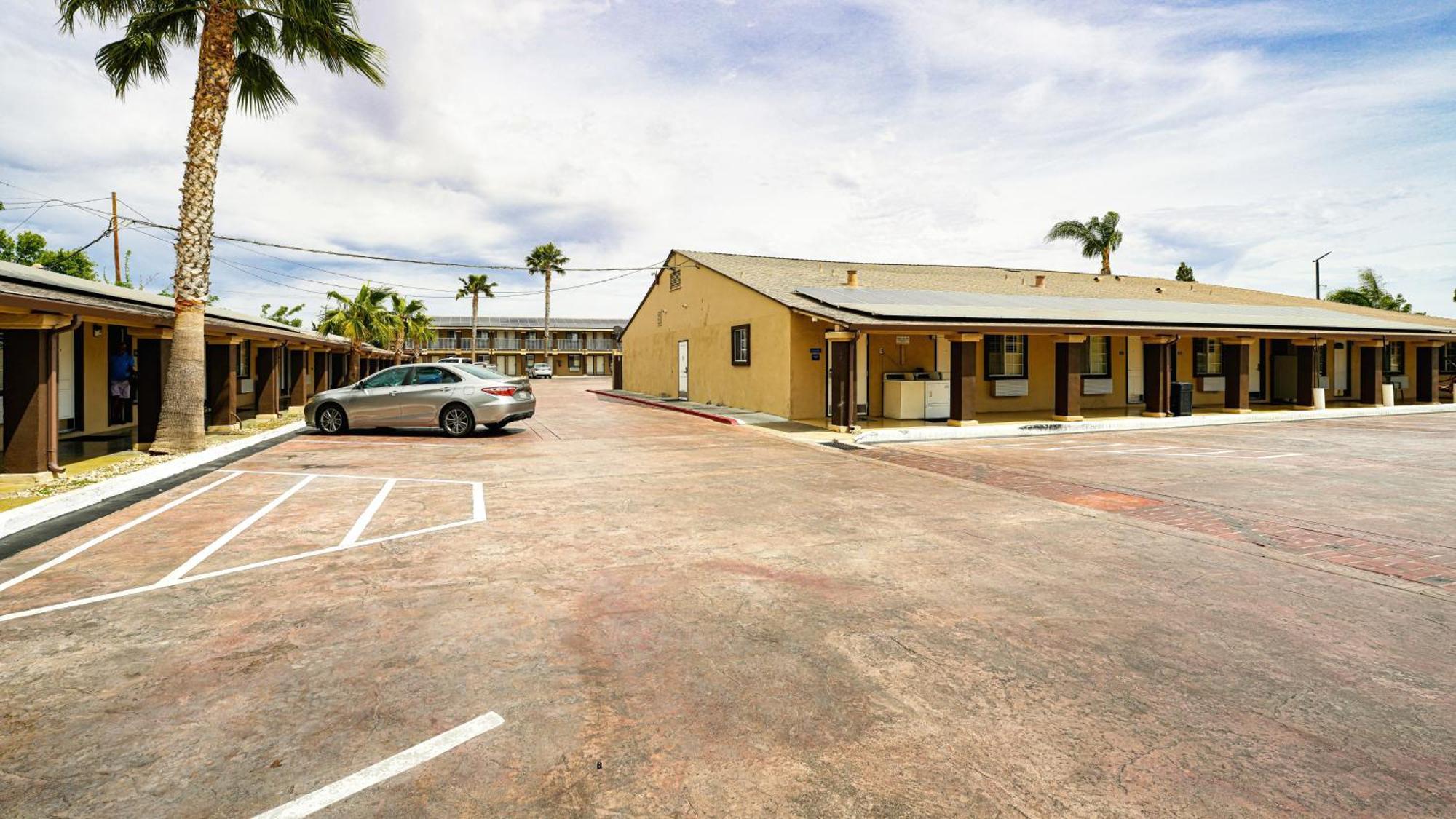Americas Best Value Inn, אנטיוך מראה חיצוני תמונה
