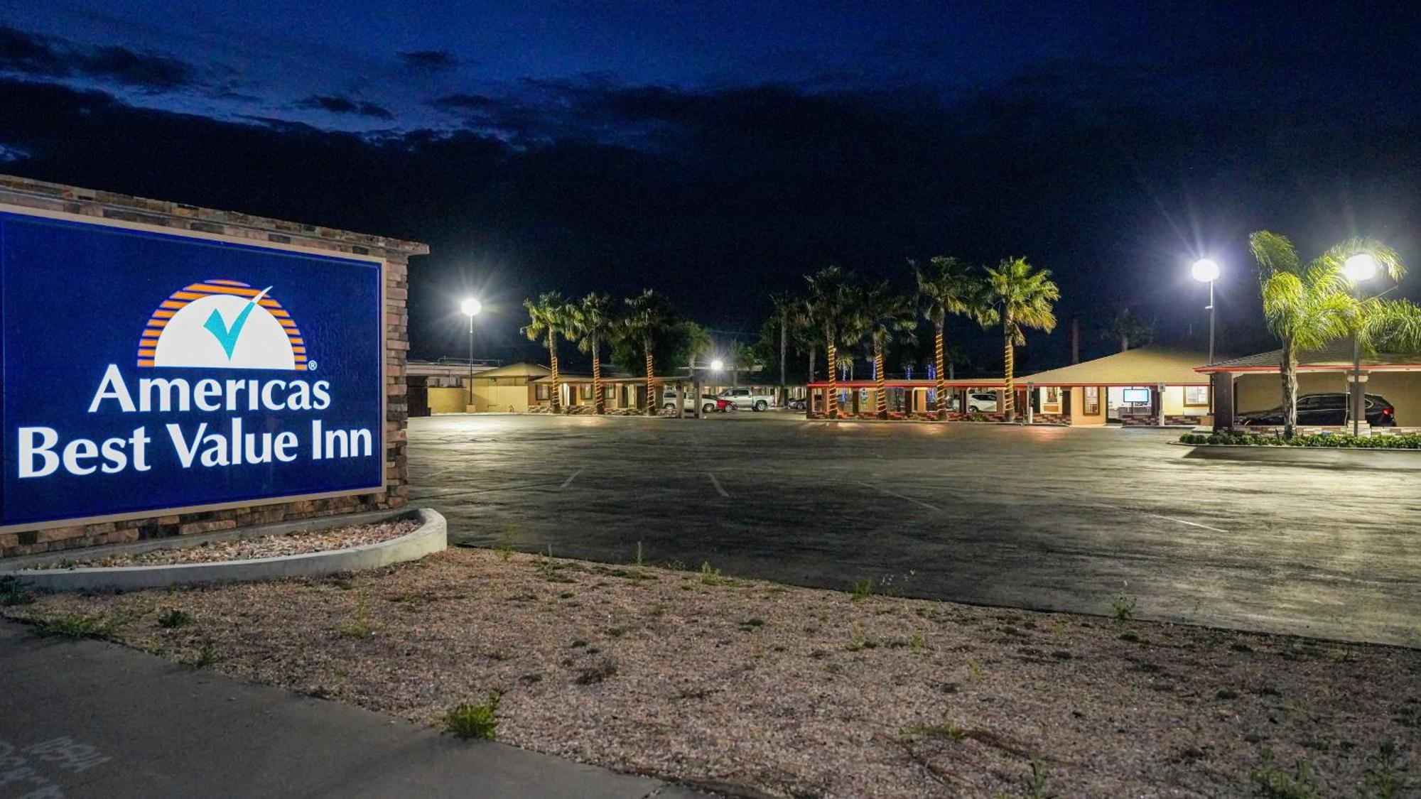 Americas Best Value Inn, אנטיוך מראה חיצוני תמונה