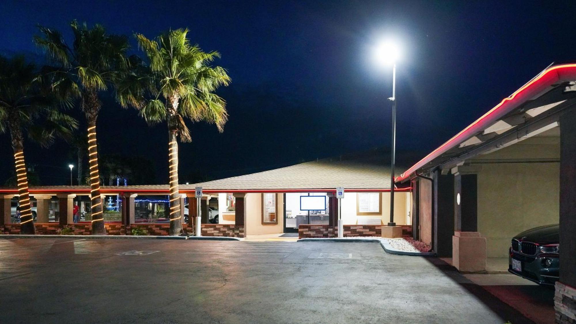Americas Best Value Inn, אנטיוך מראה חיצוני תמונה