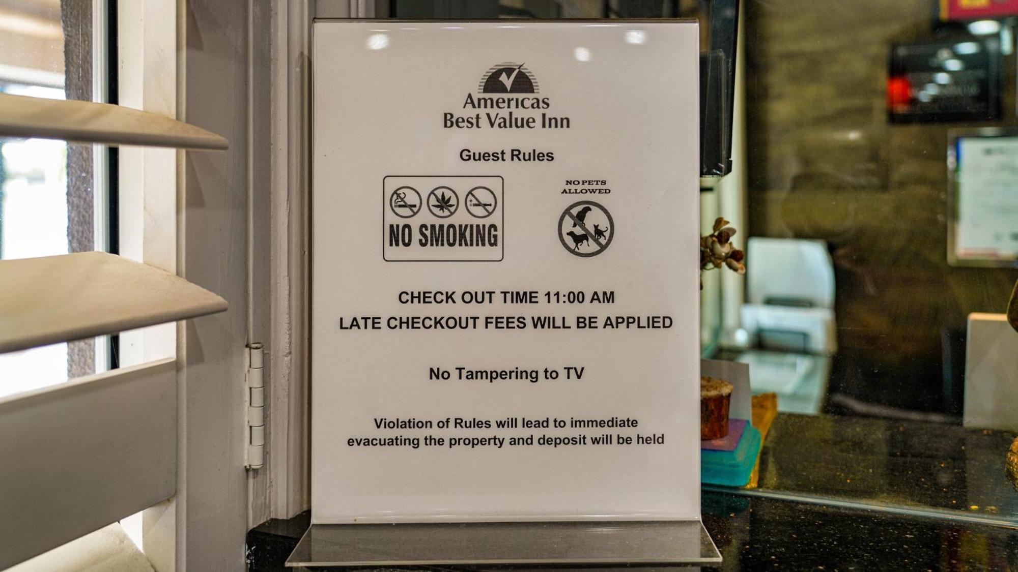 Americas Best Value Inn, אנטיוך מראה חיצוני תמונה